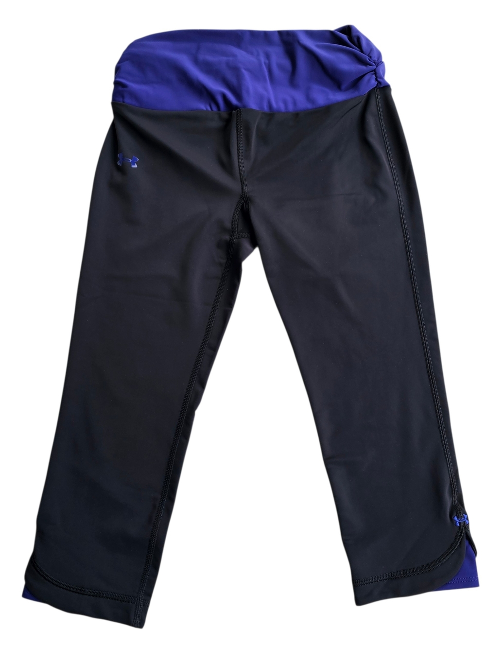 Under Armour Womens Capri Leggings Small Black Purple Cropped Workout